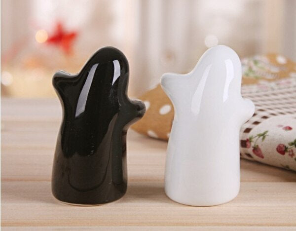 2PCS Love Hug Seasoning Shakers Sets